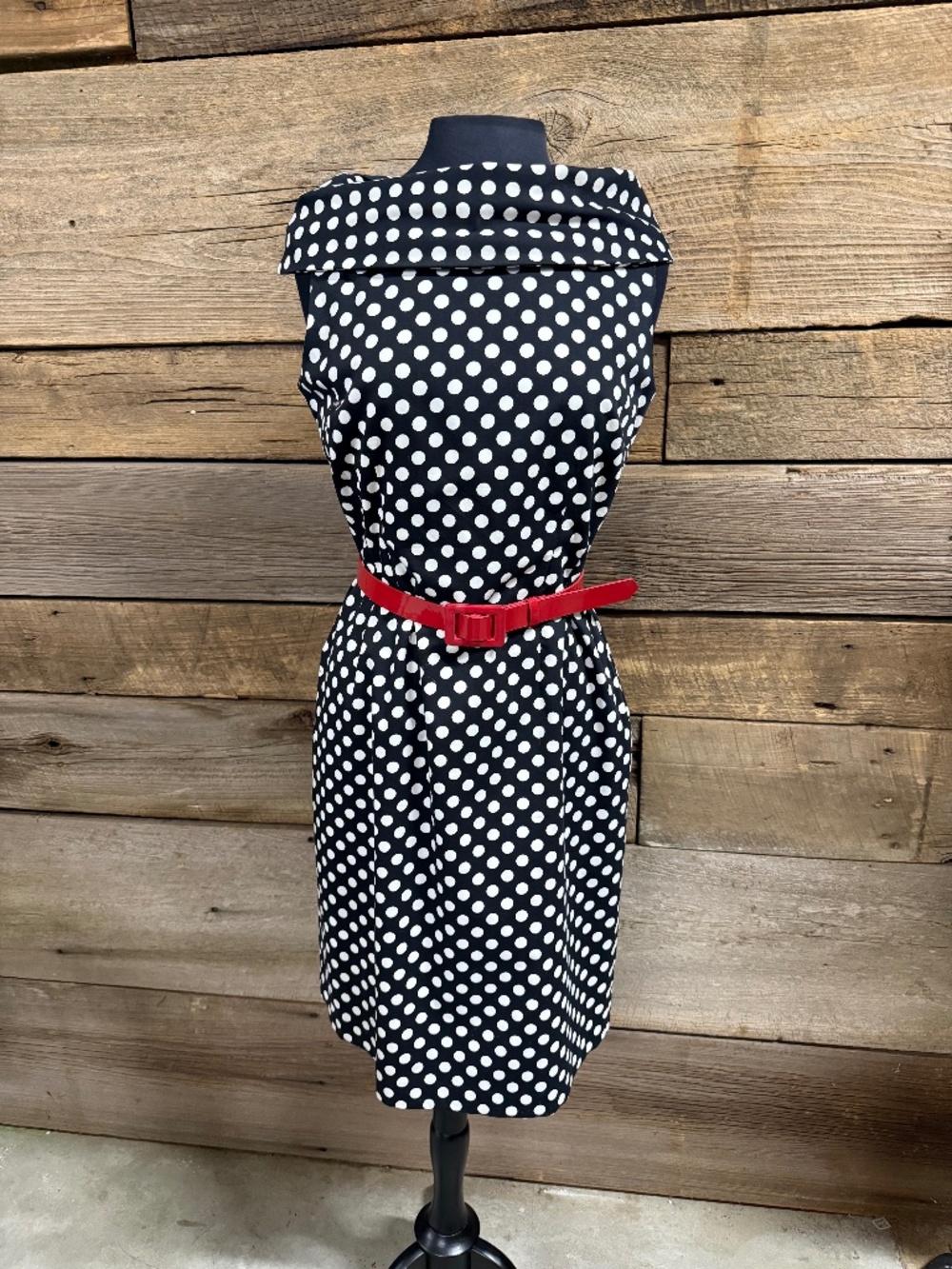 Tahari Fit & Flare polka dot dress, Black/White, Size 10